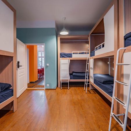 Stellar Female Hostel Прага Екстер'єр фото